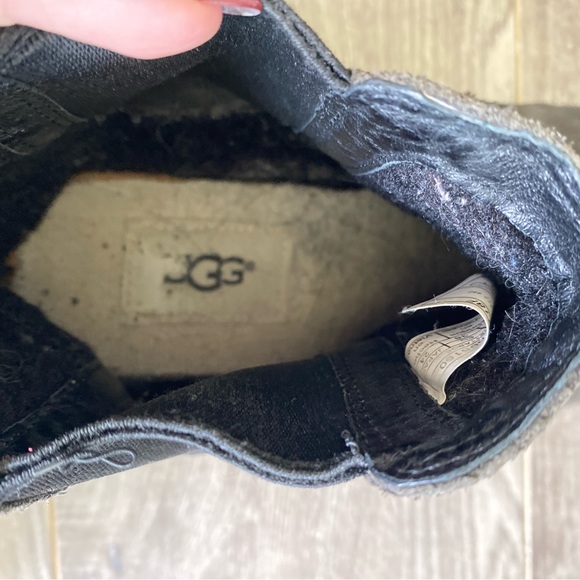 UGG Bonham II Chelsea Style Suede Boots Size 7 Dark Brown - Picture 6 of 9